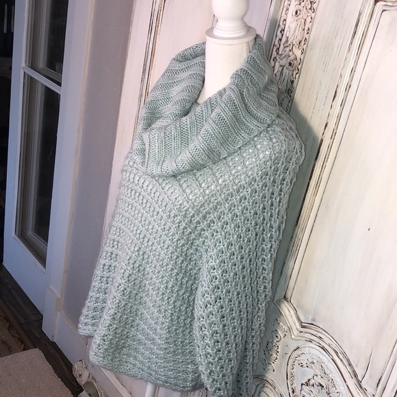 Express Slouchy Oversized Dolman Long Sleeves Open Knit Mint Green Sweater S/M - Picture 3 of 11